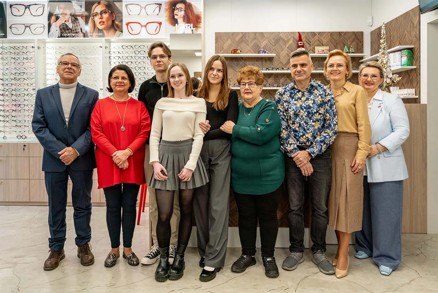 Zespół Salonów Optycznych Ziółkowscy w salonie w Gryficach